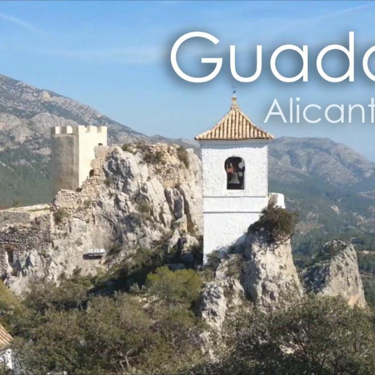 Casa Cadiz - Three-Bedroom House - 43