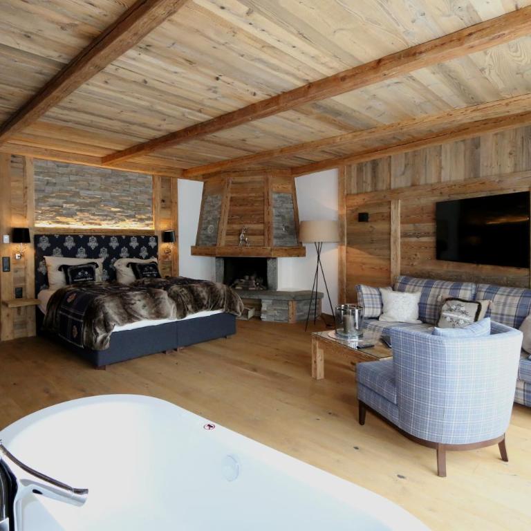 Amber Ski-in/out Hotel & Spa - Deluxe Suite mit Kingsize-Bett - 8