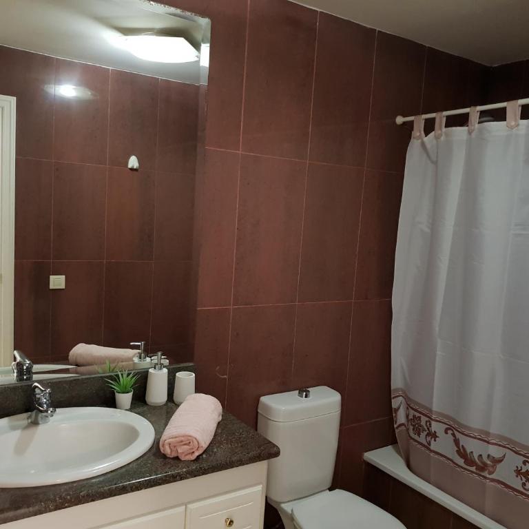 Terrazas del Duque 2, terrace, sea view, only 300 m to beach, heated pool, wifi internet, dishwasher, washing machine - Apartamento con vistas al mar - 28