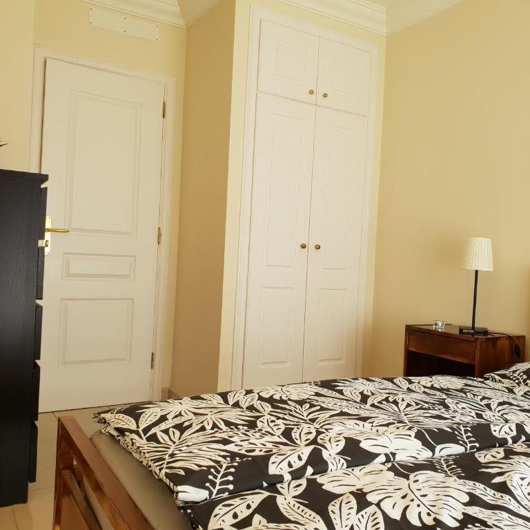 Terrazas del Duque 2, terrace, sea view, only 300 m to beach, heated pool, wifi internet, dishwasher, washing machine - Apartamento con vistas al mar - 22