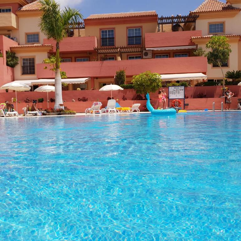 Terrazas del Duque 2, terrace, sea view, only 300 m to beach, heated pool, wifi internet, dishwasher, washing machine - Apartamento con vistas al mar - 41