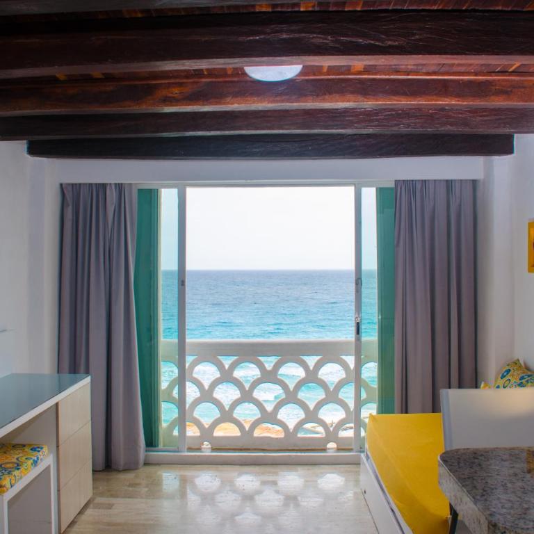 BSEA Cancun Plaza Hotel - Master Suite Ocean View - 9