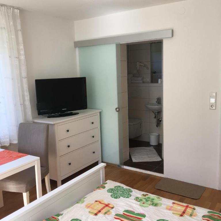 Pension Nocksteinblick - Doppelzimmer mit Balkon - 9