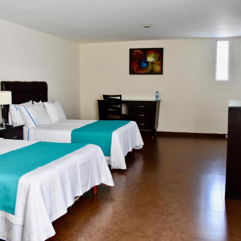 Country Hotel & Suites - Habitación Doble Estándar - 2 camas - 4