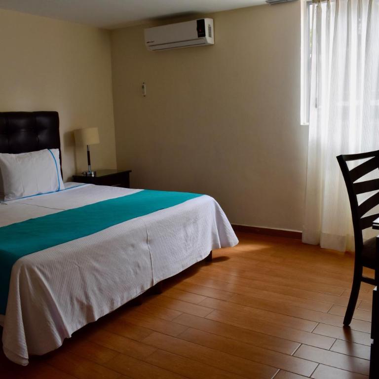 Country Hotel & Suites - Habitación Estándar - Cama extragrande - 3