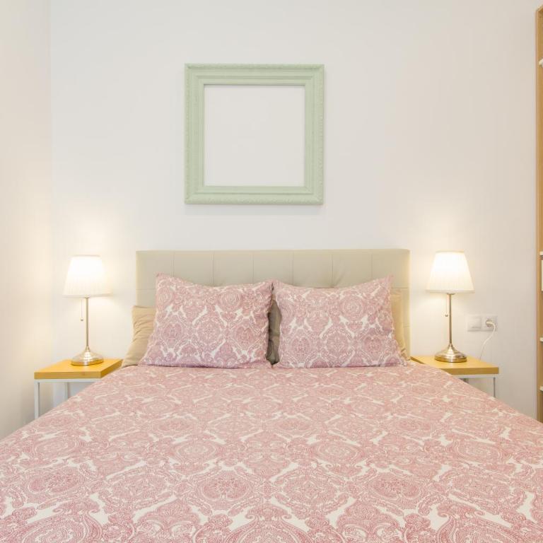 Novus Homes Barcelona Collblanc - Apartamento Premium de 3 dormitorios con balcón - 14