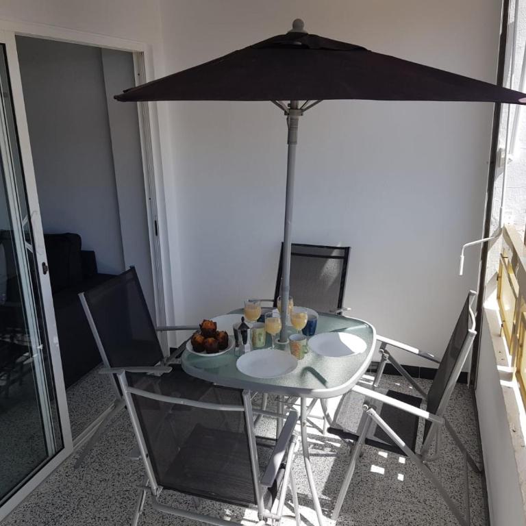 5 min walk from Yumbo 216 - Apartamento - 55