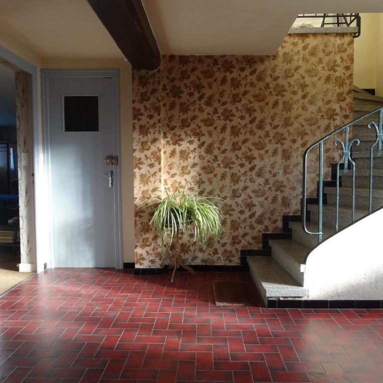 Chez Stan - Three-Bedroom Villa - 38