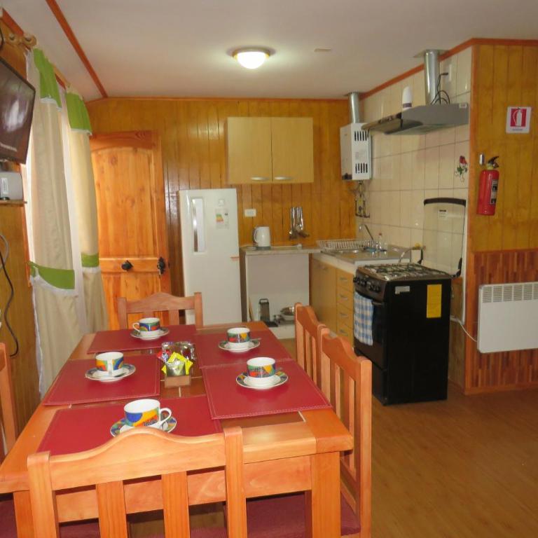 Departamentos Emanuel - Two-Bedroom Apartment - 3