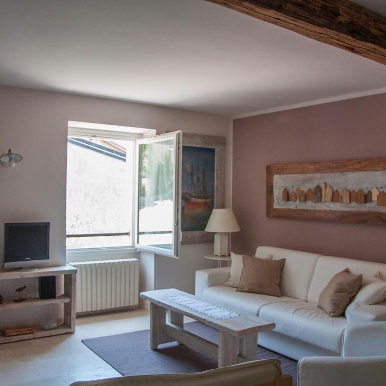 Charming rustic house - Casa Vacanze - 3