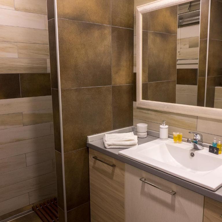 Fabulous Luxury Apartment G7 - Apartment with Mountain View - 21