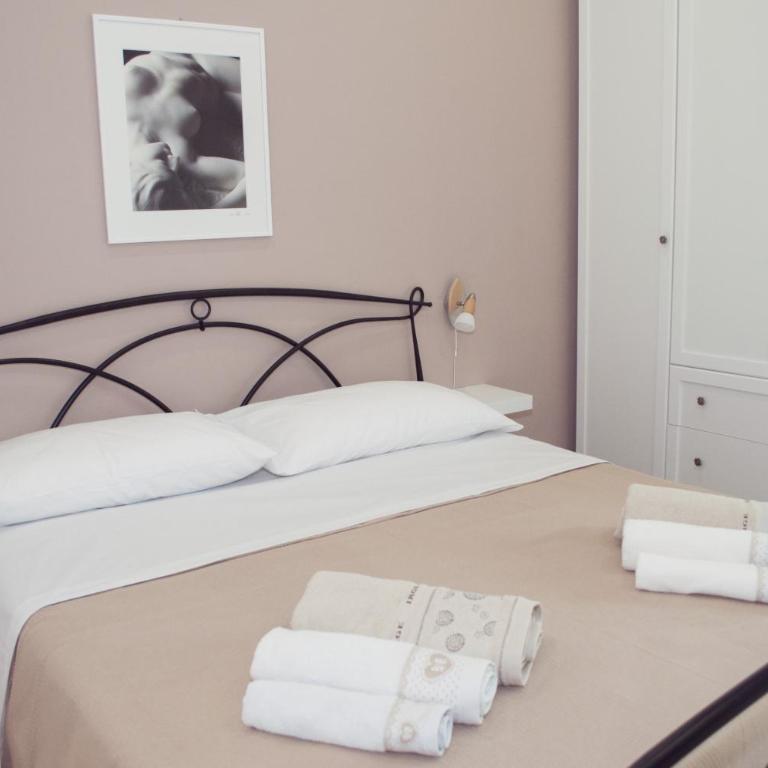 Casa Giulia - Double Room with Shared Bathroom - 5
