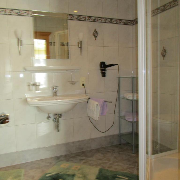 Frühstückspension Sunnhäusl - Chambre Double - 11