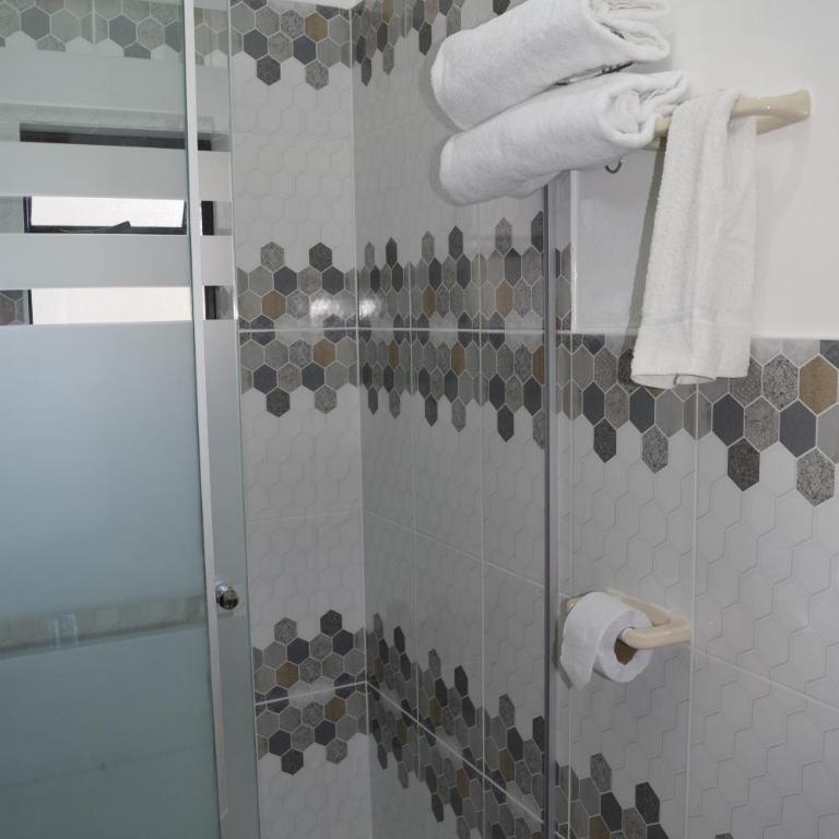 Wiñay Inti Lodge - Habitación con vistas al lago - Cama grande - 8