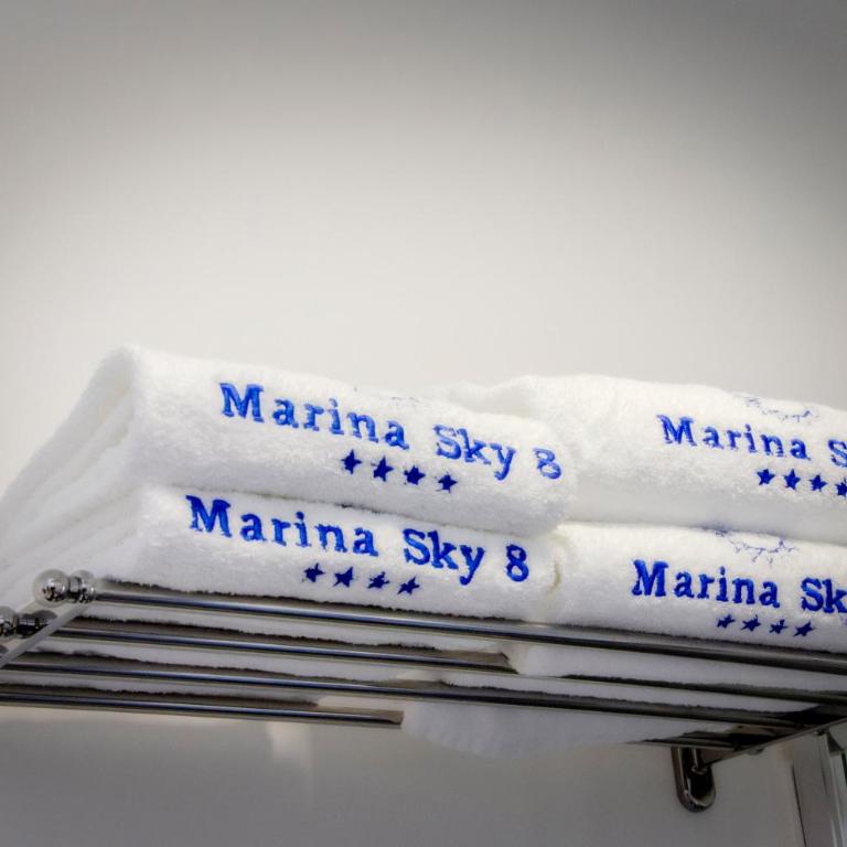 Marina SKY 8 - Camera Tripla Deluxe con Vista Mare - 3