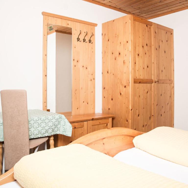 Landhaus Maria - Standard Apartment mit Balkon - 8