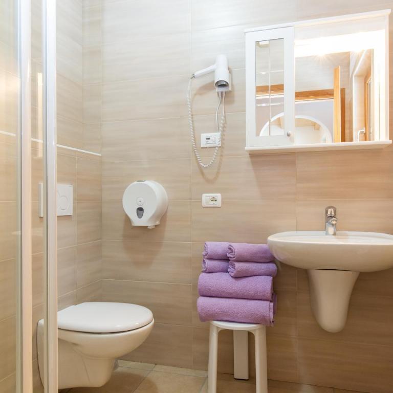 Camping Castelpietra - Bungalow 1 Chambre - 4