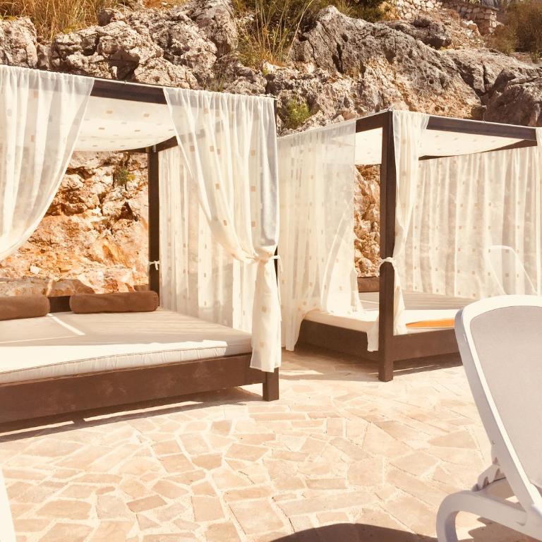 Sveti Luka Apartments - Two-Bedroom Apartment - 25