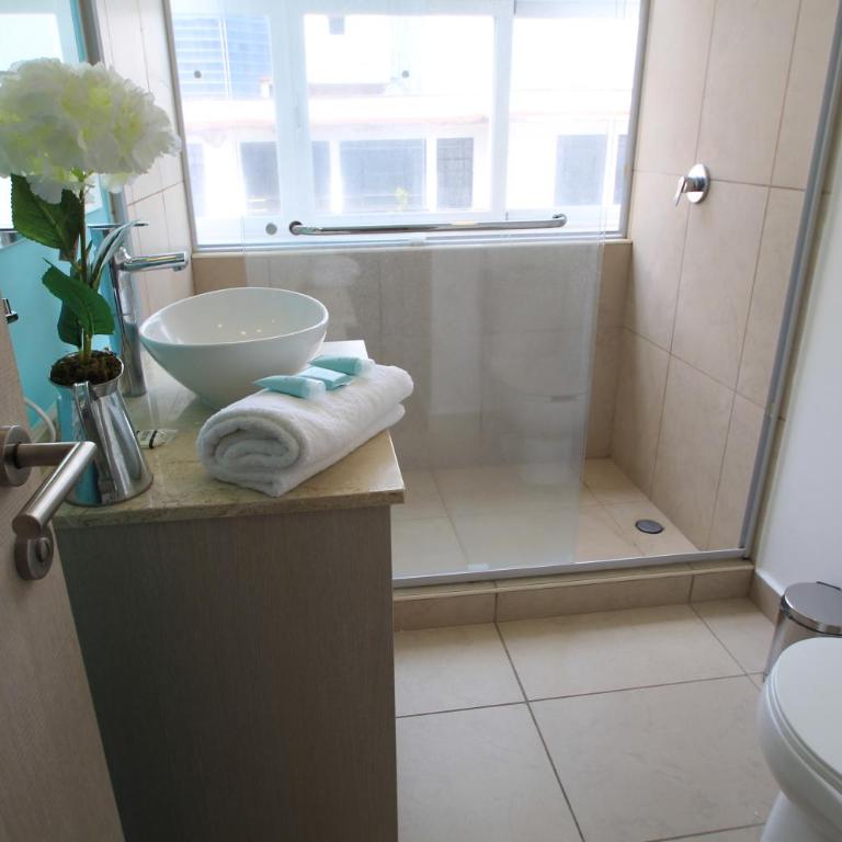 Boutique Apartment Downtown 707 two bedrooms - Apartamento - 57