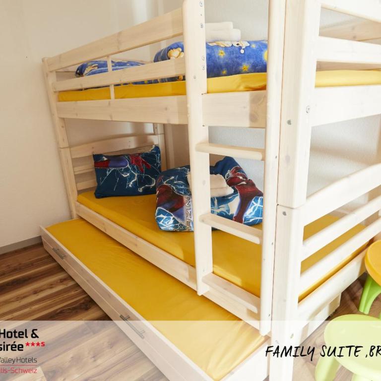 Family Hotel Desirée - Familiensuite - 7