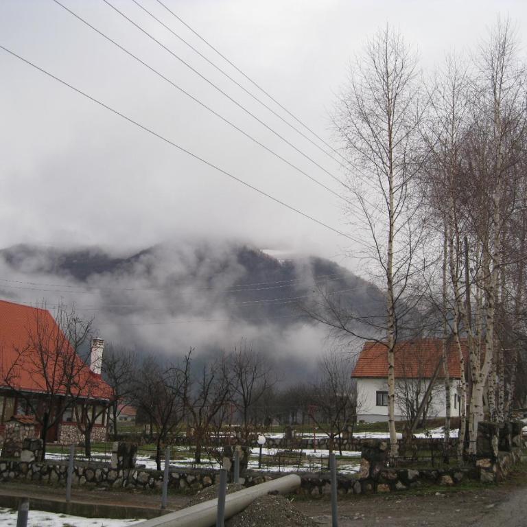 Guest House Sergey - Kuća sa 4 Spavaće Sobe - 100