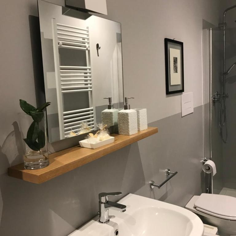 B&B Questa casa non e'un albergo - Single Room with Private External Bathroom - 2