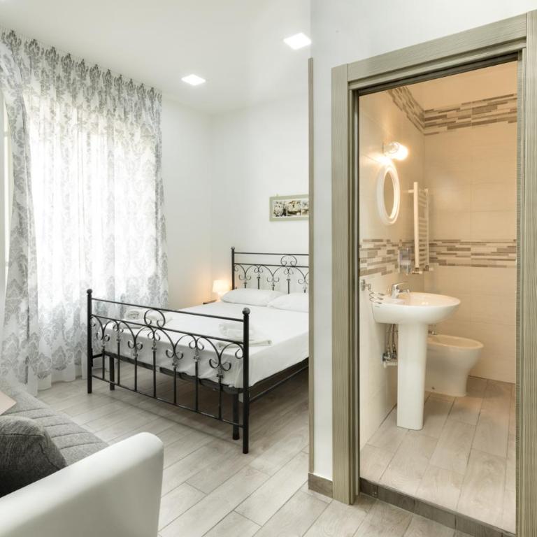 Opera Home Principe Umberto - Camera Queen Superior - 18