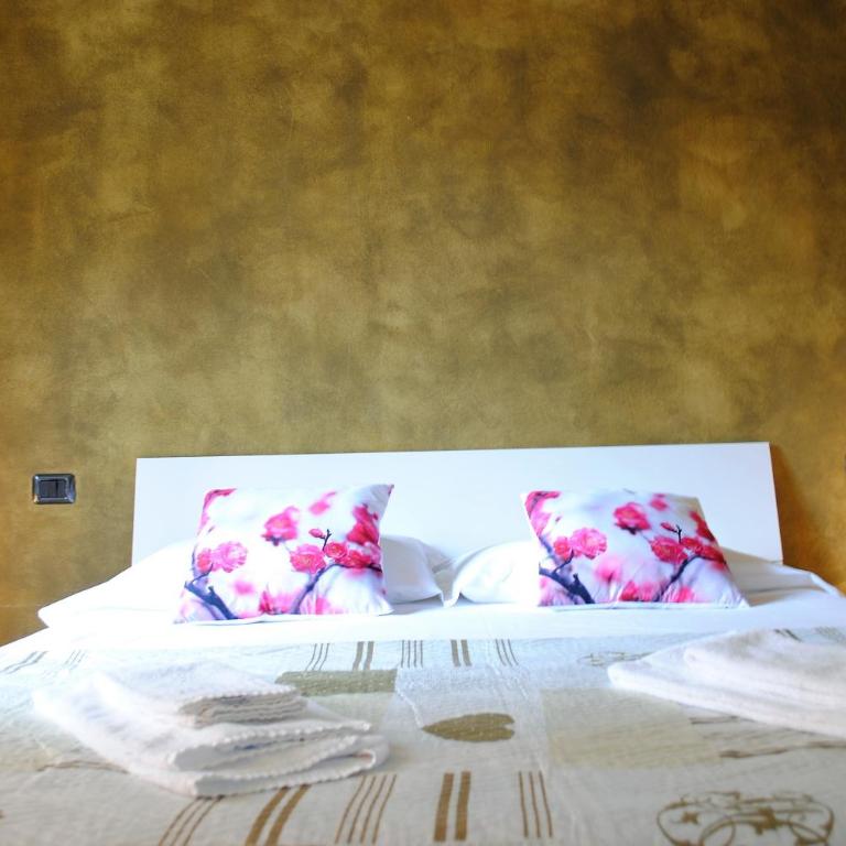 Dreaming Piazza Bra Rooms - Camera Matrimoniale con Bagno in Comune - 7