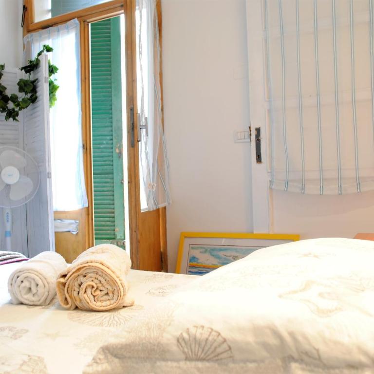 Dreaming Verona Rooms - Camera Singola con Bagno in Comune - 3