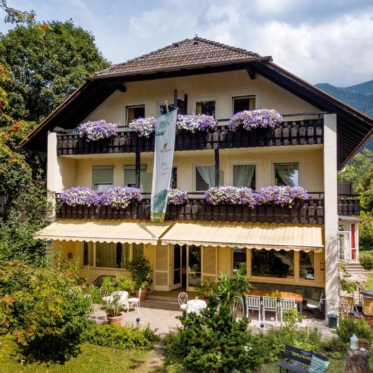 Bavaria Biohotel - Allein und gemütlich - 1