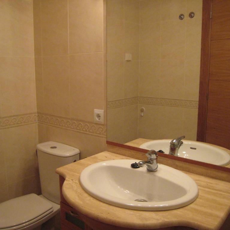 Apartamentos Turisticos Playa Principe - Apartamento con terraza - 3