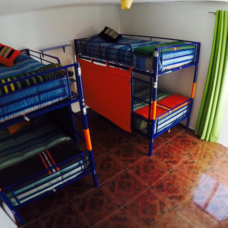 Posada Atacameña - Cama en habitación compartida mixta de 4 camas - 1