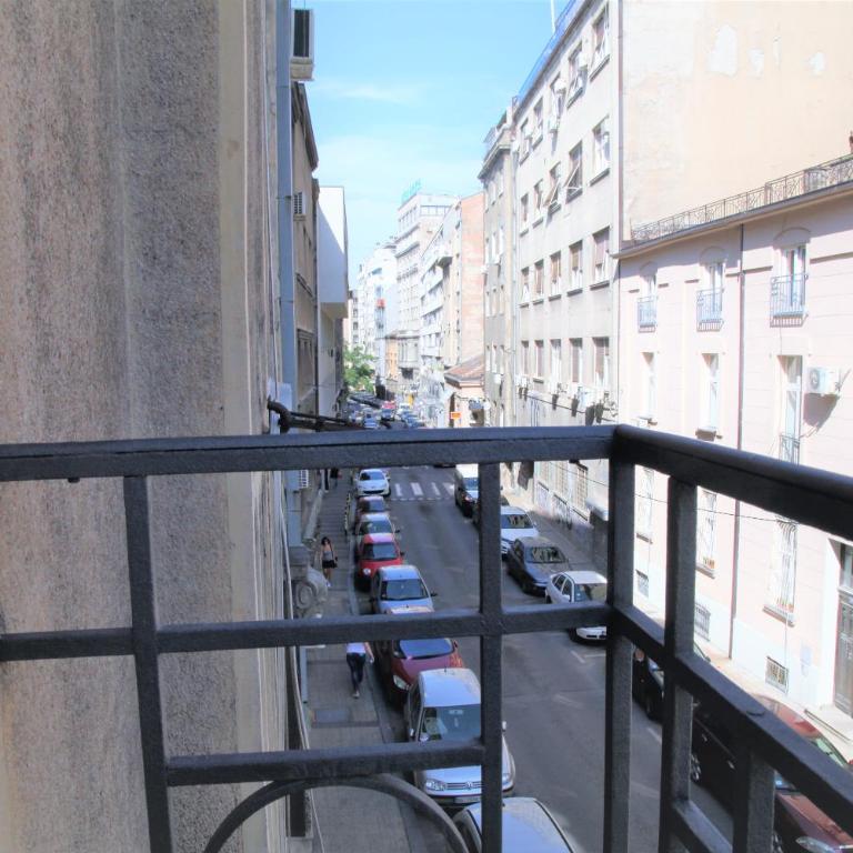 Al Mattina Apartments Belgrade - Studio Apartman - 21