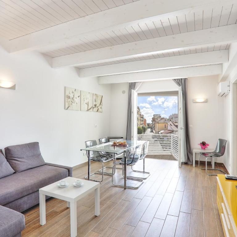 Hotel La Pineta - Suite Familiare con 2 Camere da Letto - 3