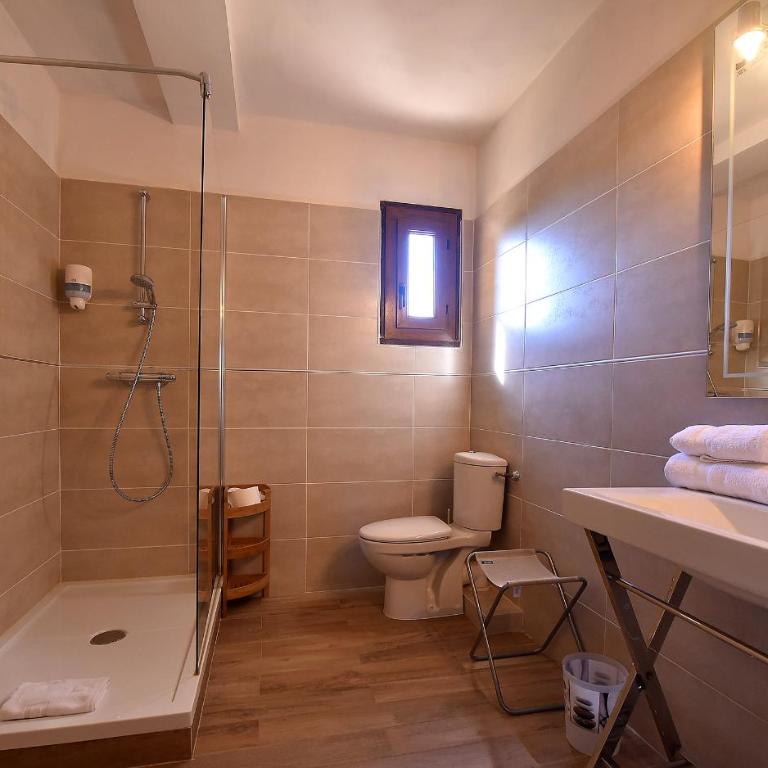 Hotel Cyrnea - Chambre Double - 1