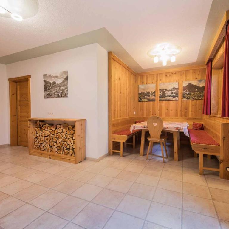 Haus Alpenkönig Exclusive Apartments near Stubai Glacier - Apartment mit 3 Schlafzimmern und Balkon - 33