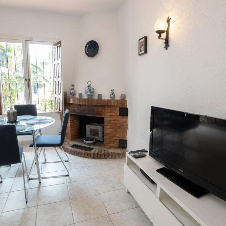 NUEVA NERJA 71 MENYBER - Casa - 11