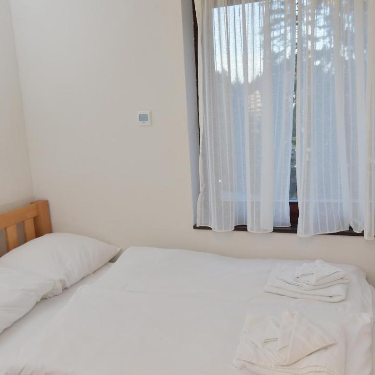 Apartments Villa Deja - Three-Bedroom Apartment - 32