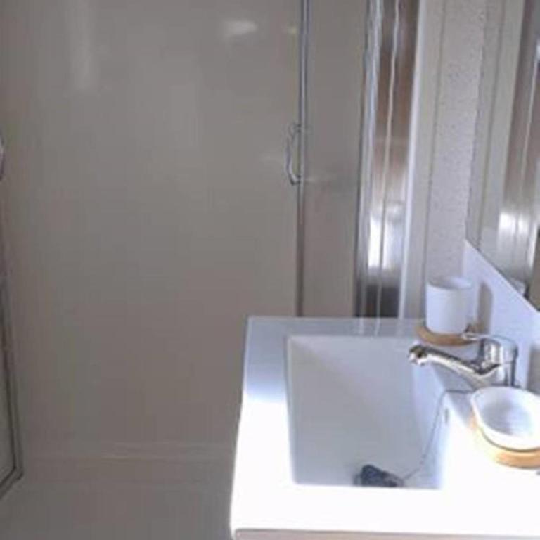 Cathares Holidays - Mobile Home - 3