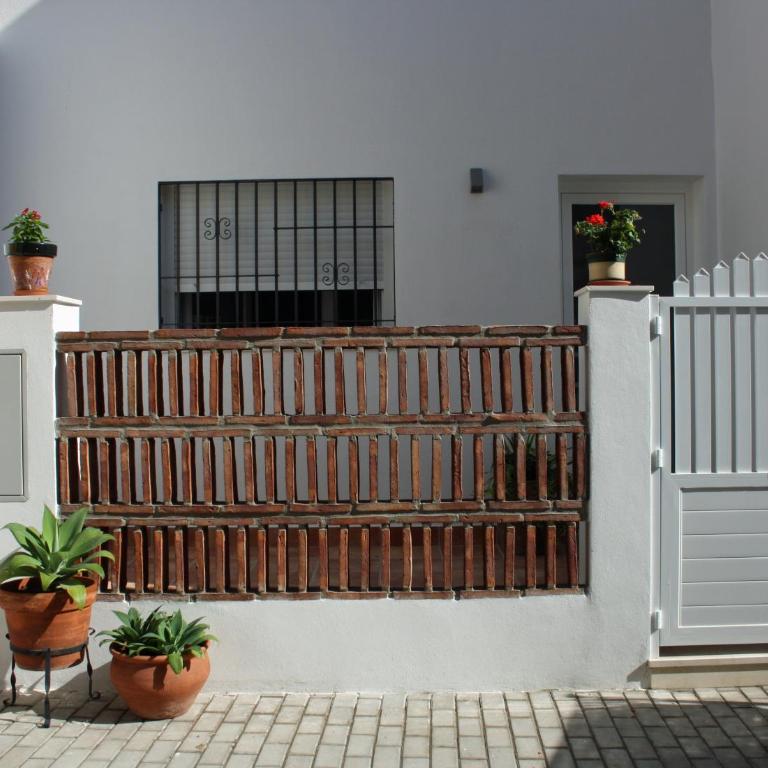 Apartamentos Angelita Plaza Beach - Apartment - 4