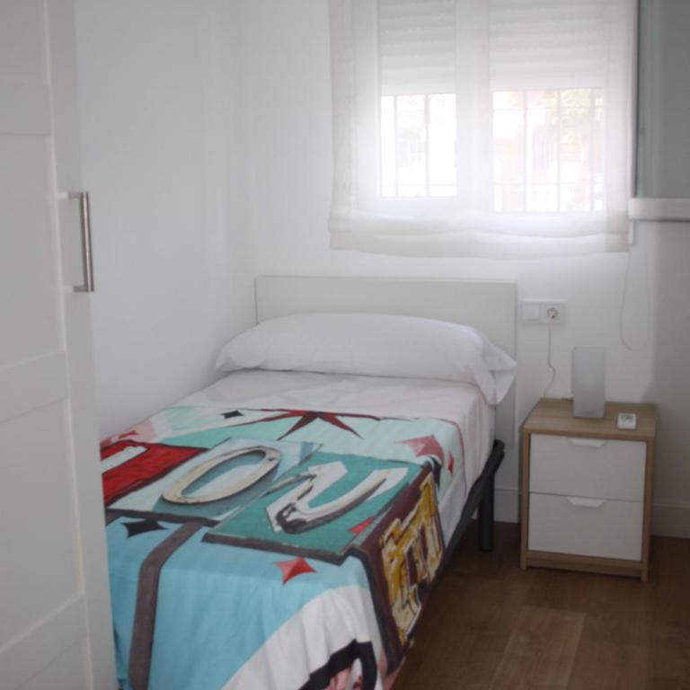 Apartamentos Angelita Plaza Beach - Apartment - 14