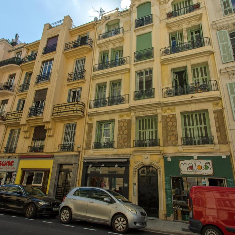 Nice Central Art Deco Flat 45 m² - Appartement - 14