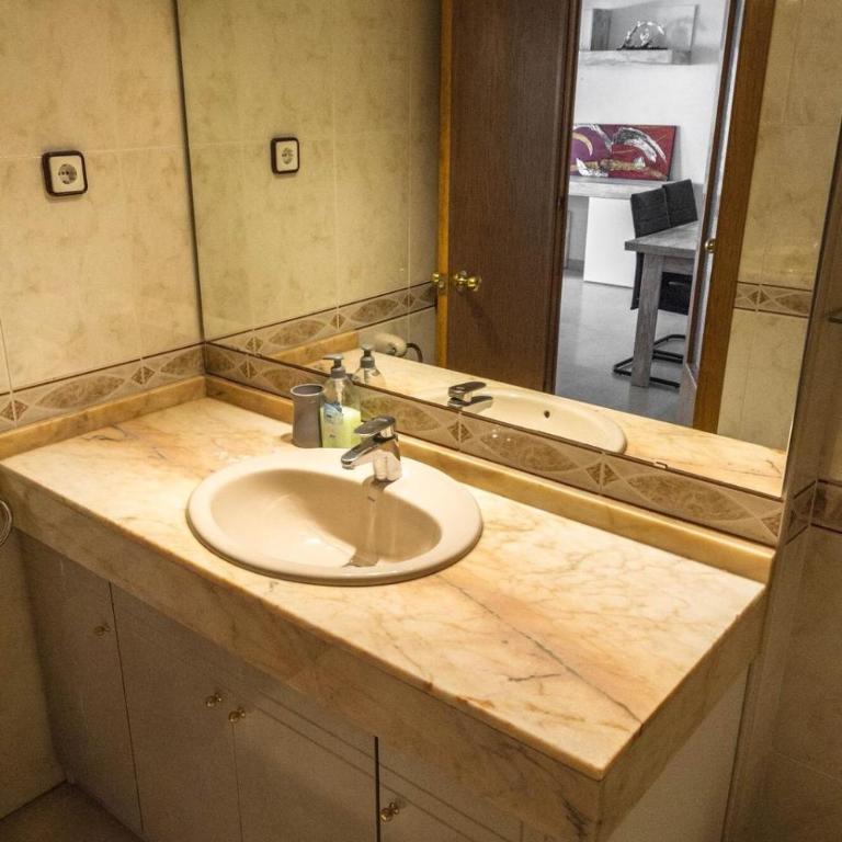 apartament de luxe con piscina - Apartamento Deluxe - 62