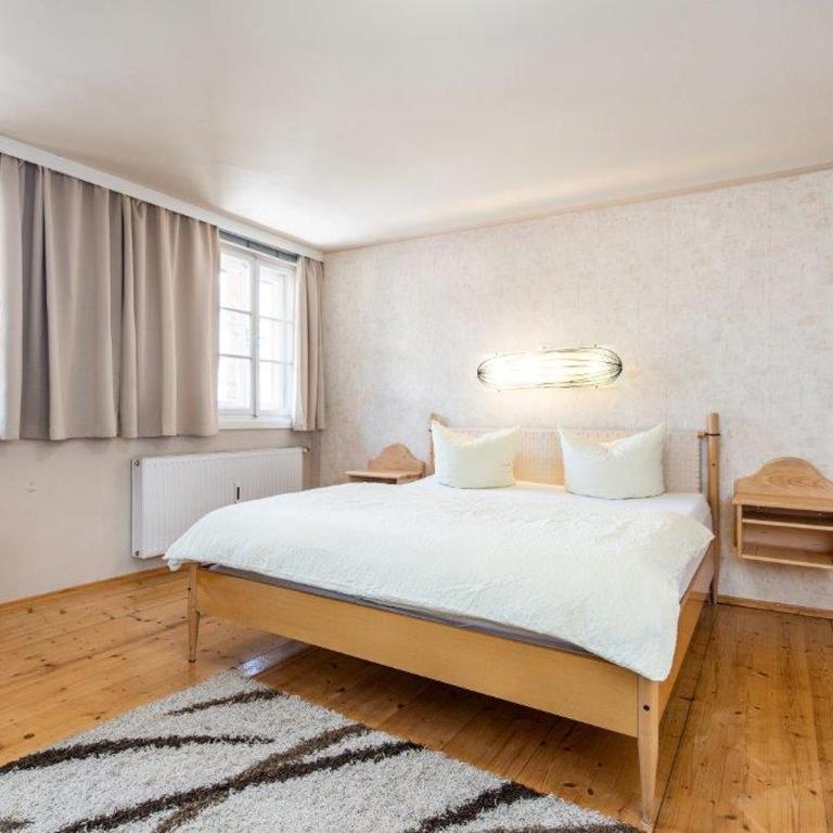 Landhaus Lindner Appartements - Apartment mit 5 Schlafzimmern und Bergblick - 7