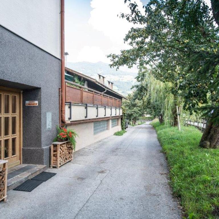 Landhaus Lindner Appartements - Apartment mit 5 Schlafzimmern und Bergblick - 27