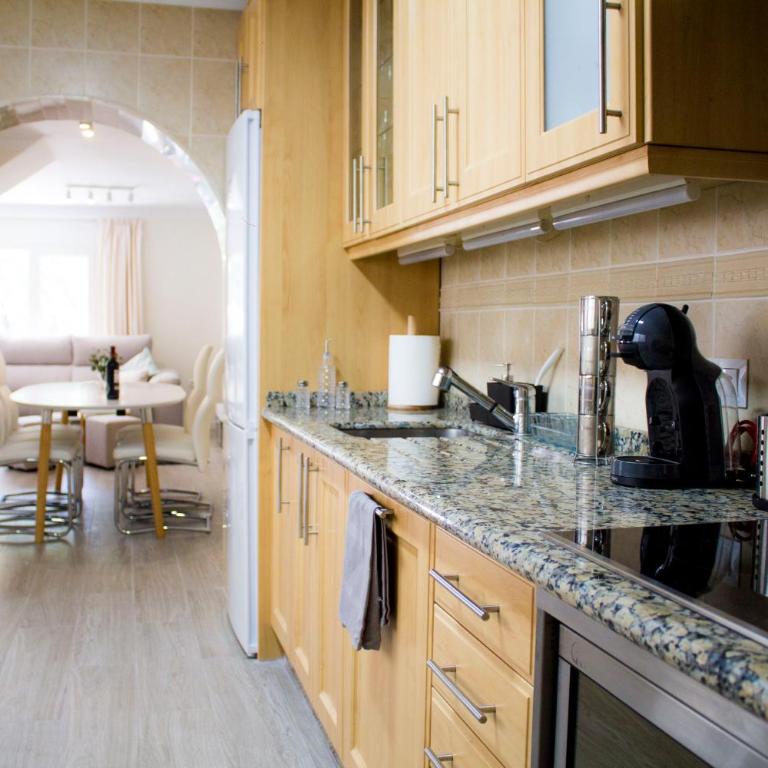 LA CARIHUELA - TORREMOLINOS ALQUILER DE CASA VACACIONAL MALAGA - Vacation Home - 7