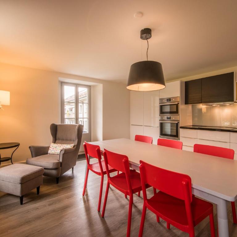 Dependance Penthouse - Three-Bedroom Apartment with Mountain View - 26