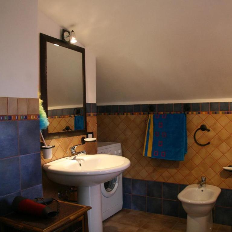 Casa Vacanze Surriano - Two-Bedroom House - 12