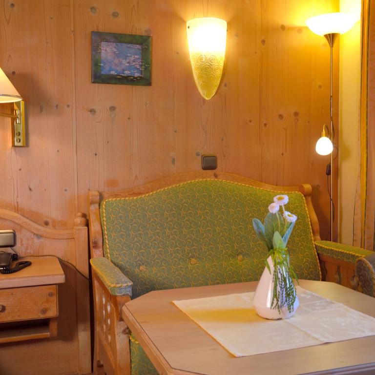 Sonnhof's Ferienresidenz - Doppelzimmer Komfort - 3