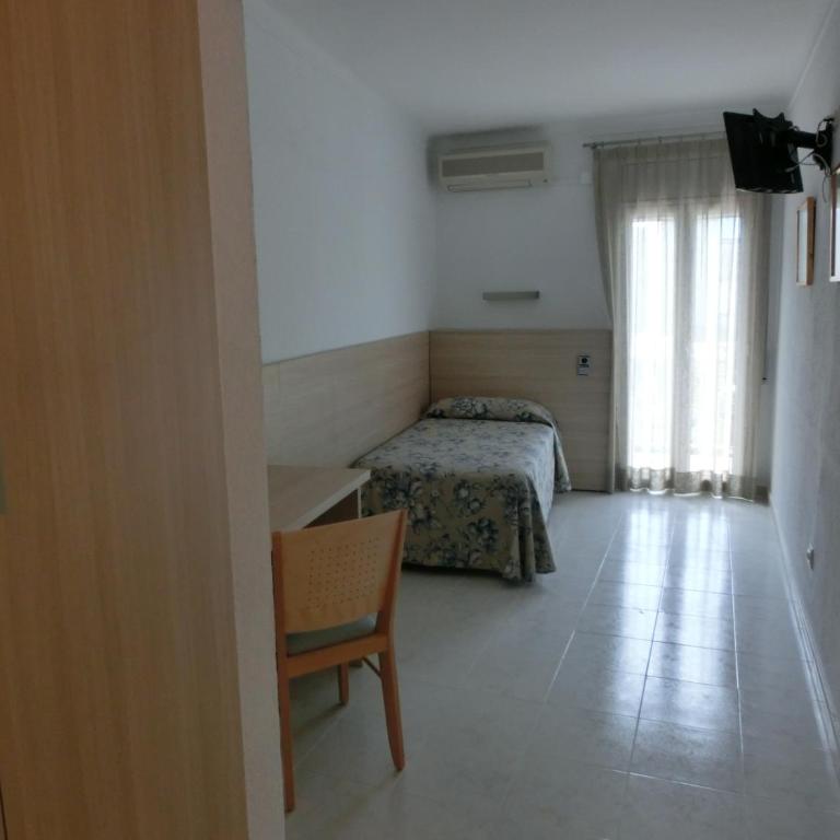 Hotel Can Català - Habitación Individual - 3